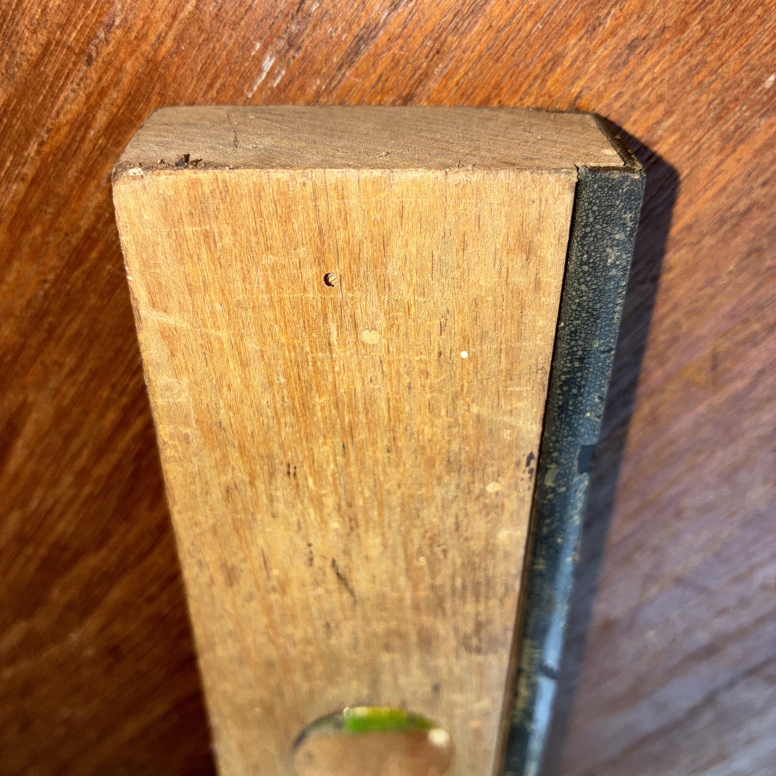 British Made 18” Spirit Level Vintage Steel and Hardwood construction