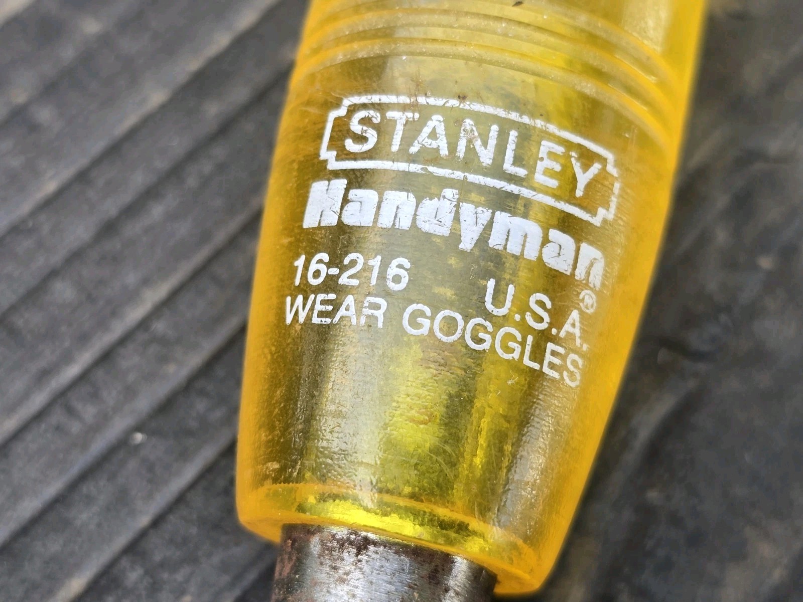Lot of 2 Vintage Stanley Handyman 16-216 1″ & 16-212 3/4″ Wood Chisels USA