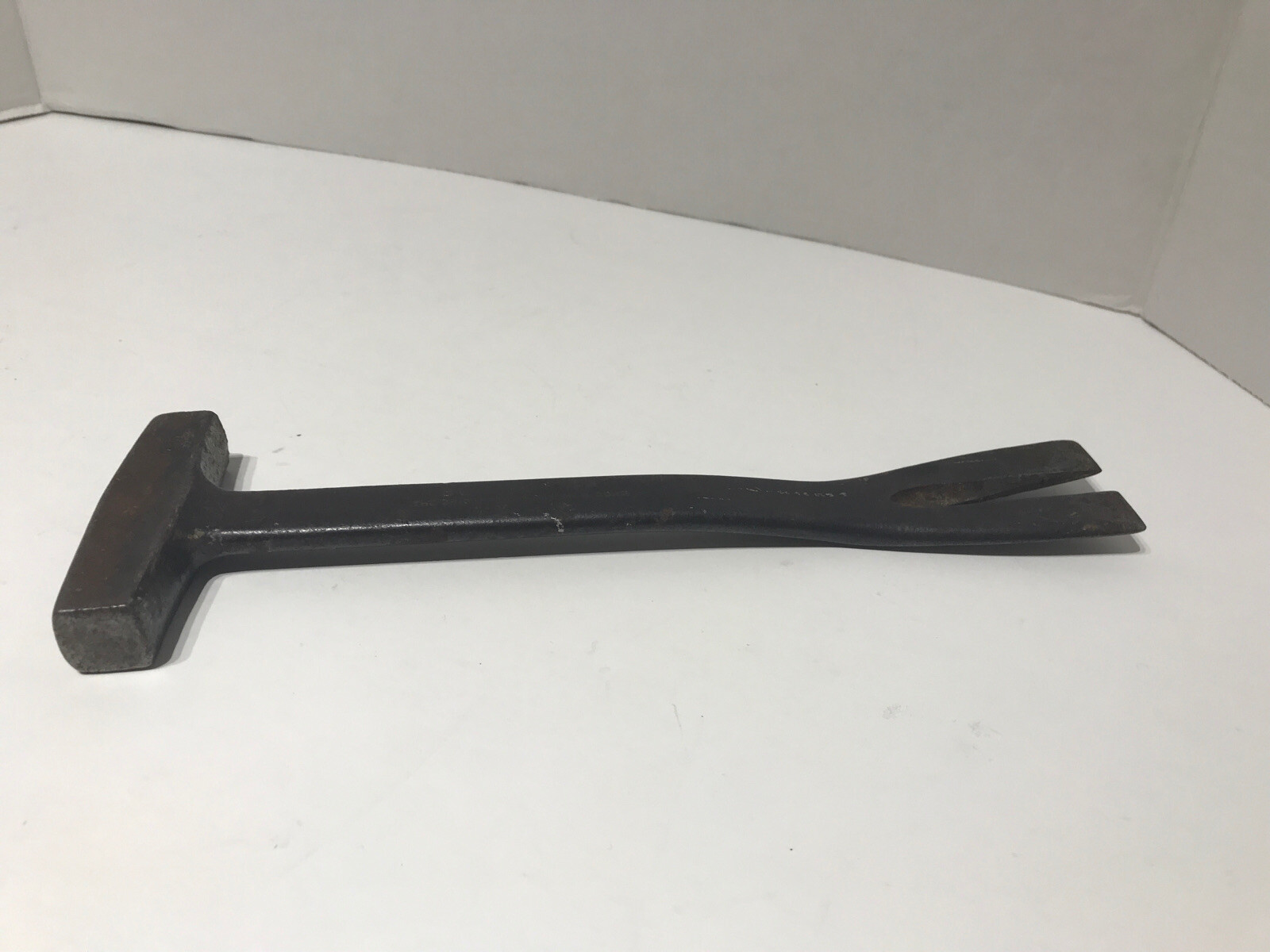 9” Box Terrier, The Bridgeport Hdwe Mfg Corp. USA. Crowbar Vintage Antique. 2