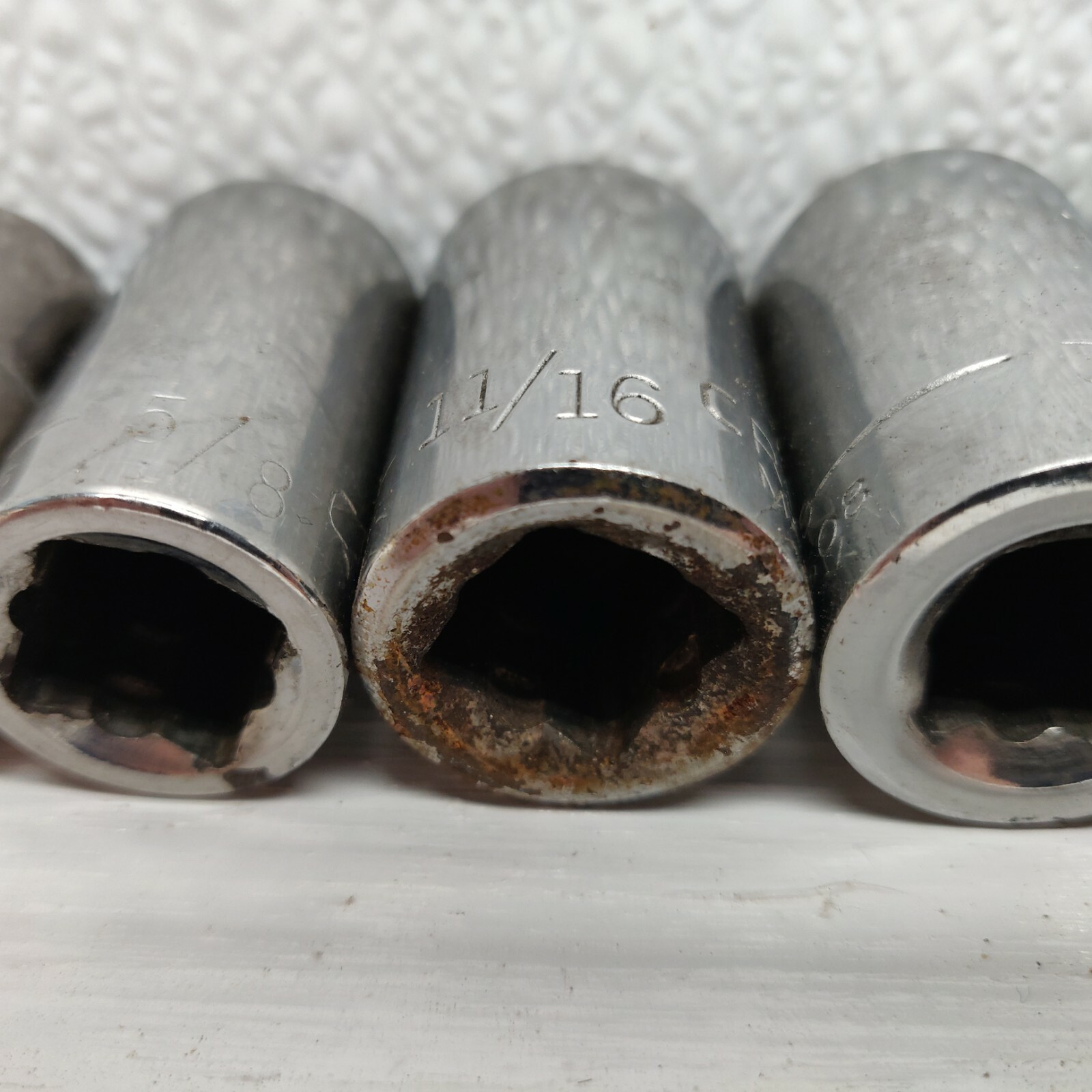 Lot of 9, 1/2″ SAE Craftsman Sockets Various Sizes Made in USA Vintage G2 & GK