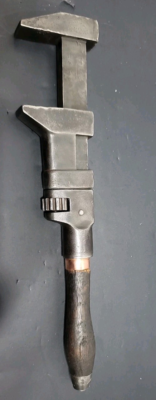 Rare18″ VINTAGE THE L & S CO. Monkey Wrench, Lamson & Sessions Cleveland, O. USA