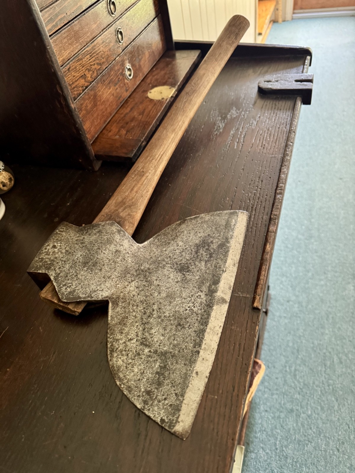 Antique 11″ Hewing Broadaxe 7.25 lbs Right Hand Timber Framing Logging Axe 25″