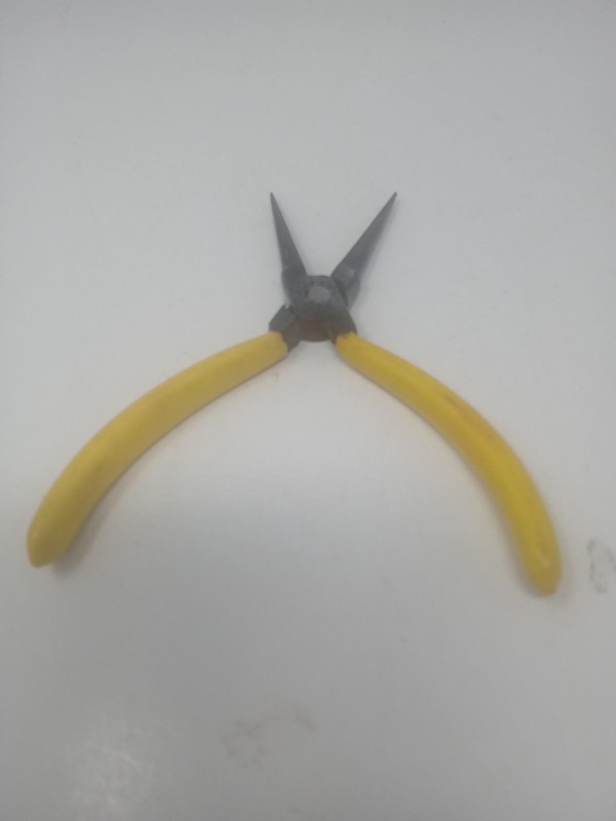 Vintage Omega Round Needle Nose Pliers 5″ Spain