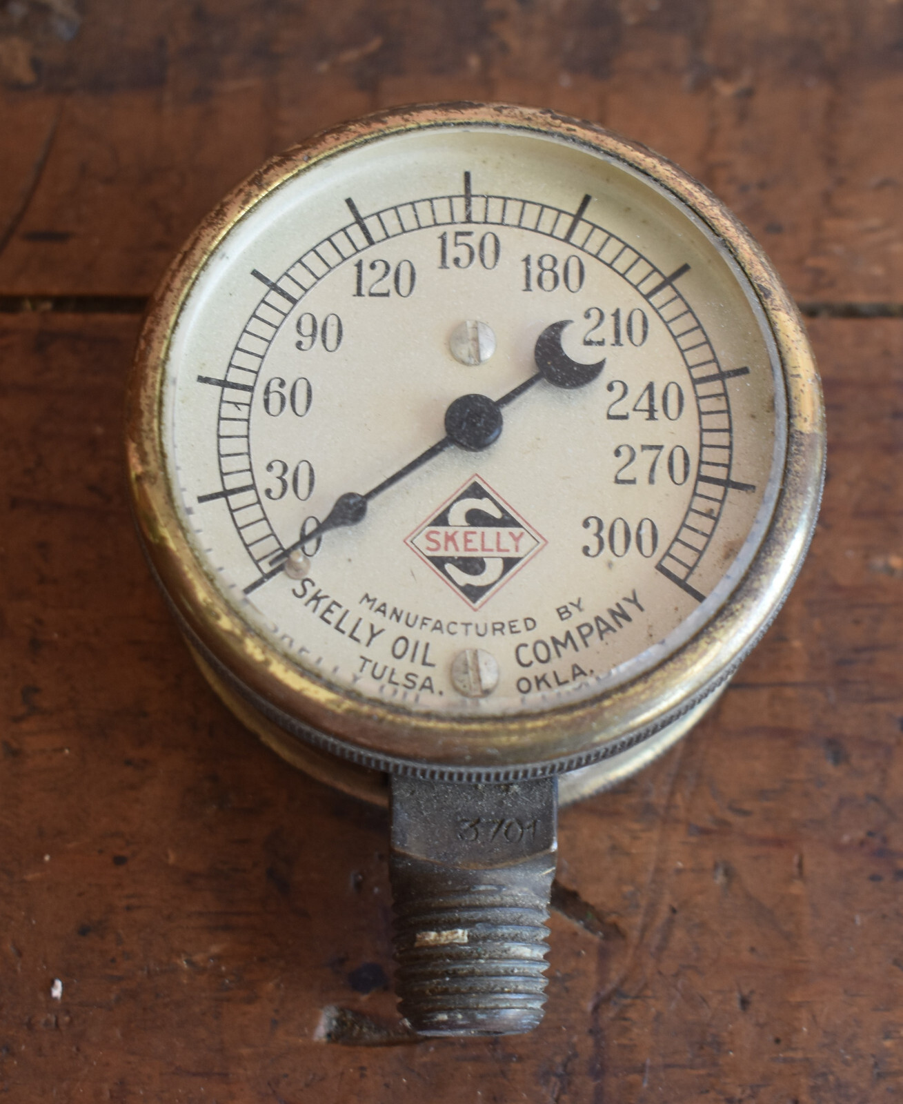 Vintage Steampunk Skelly Oil Company Tulsa OK Pressure Gauge Meter