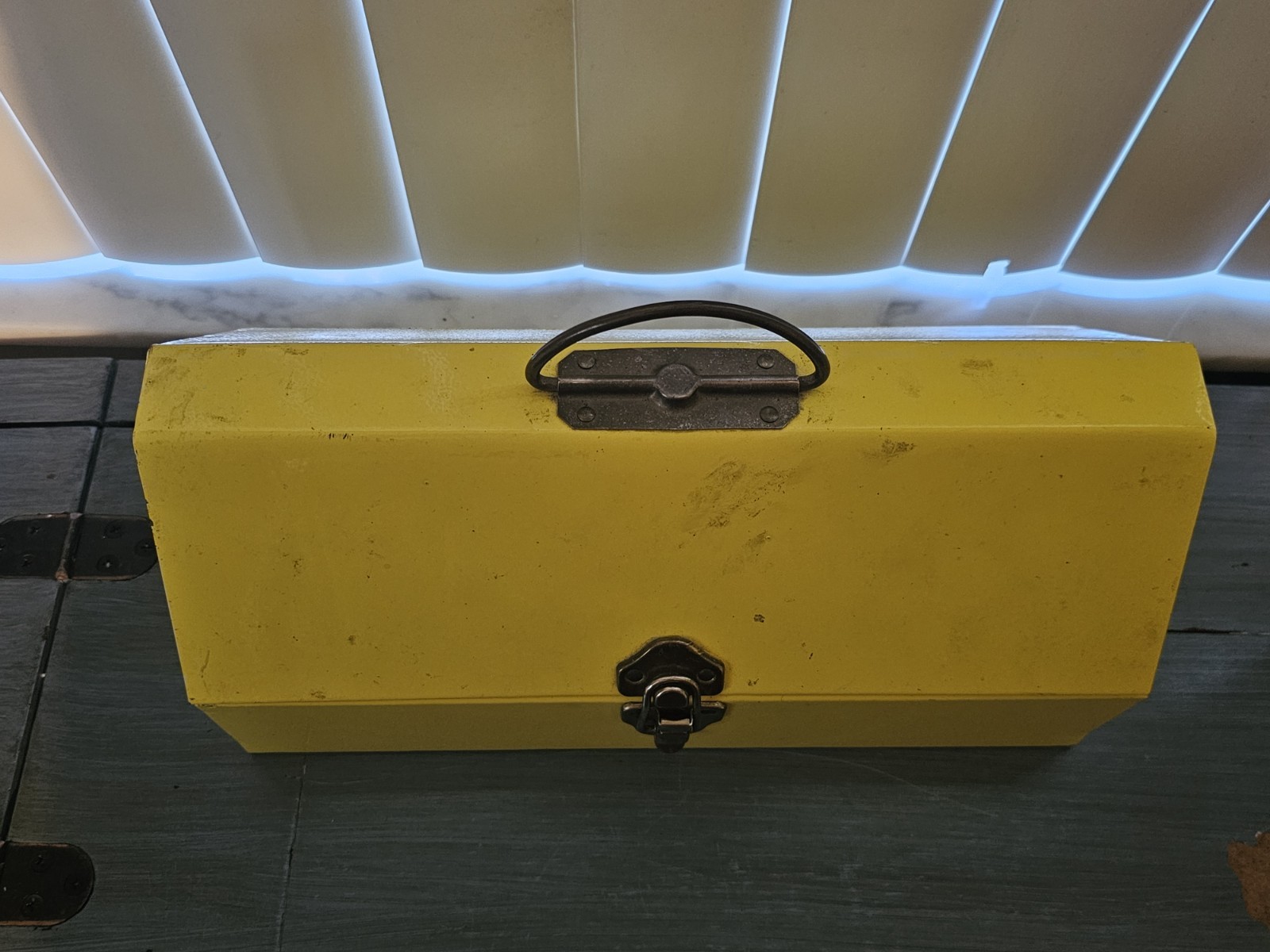 Vintage Steel Coffin Style Toolbox With Tray, Small 13″ Yellow Heavy Duty
