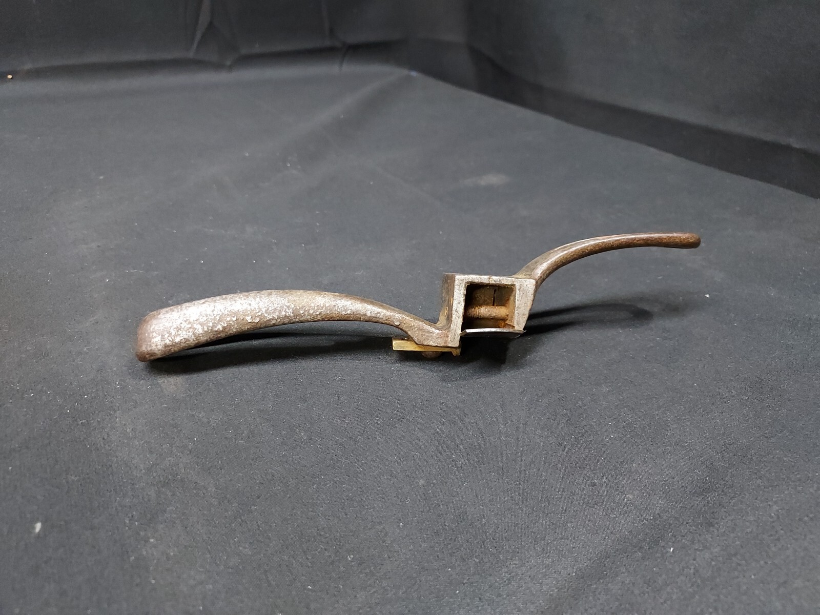 Vintage SNELL & ATHERTON, Leather Shoe Heel Shaver Plane Metal, 8″ Long