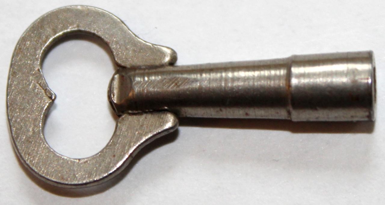 Small Antique Pendulette / Carriage Clock Winding Key 2.5mm Square