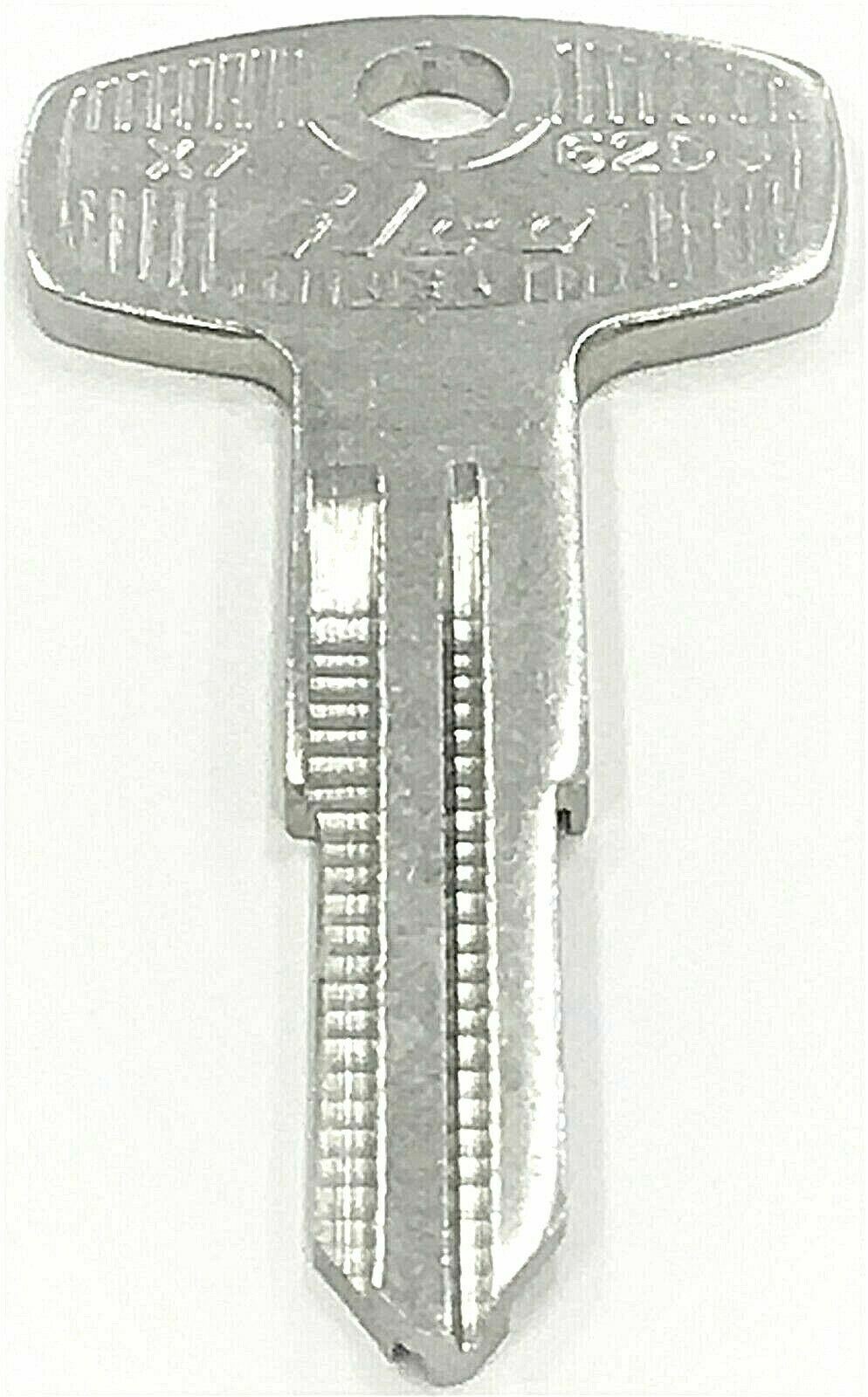 1981 Datsun Subaru 280ZX Automotive Key Blank Blanks Keys X7 62DU
