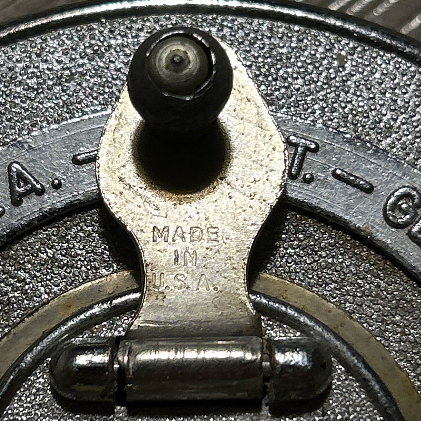 VINTAGE GLOBEMASTER NO. 6340D 50 FT. WHITE  METAL TAPE  MADE IN USA
