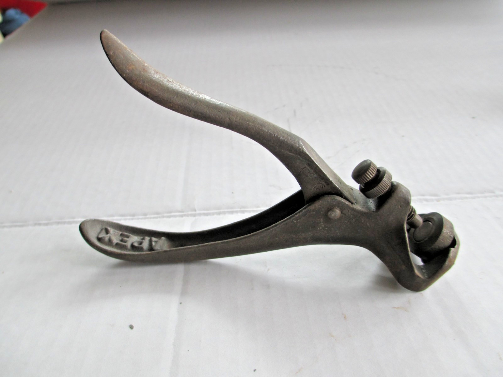 Vintage Chas Morrill – Apex Pocket Special Sawset Tool B1