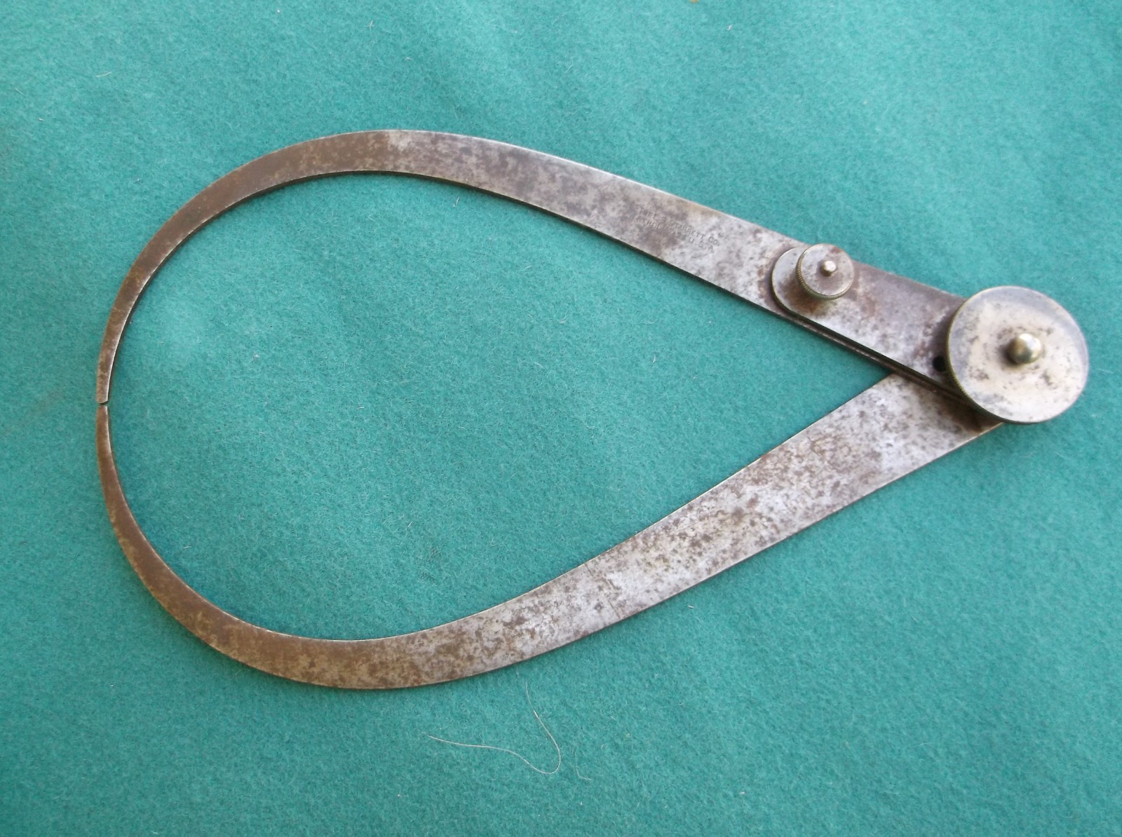 L. S. Starrett 8″ Lock Joint Type Outside Caliper