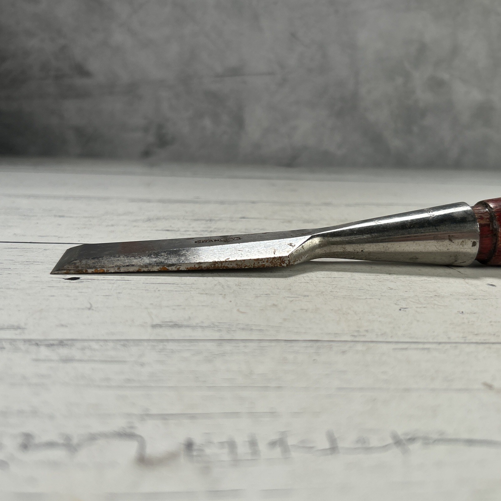 Vintage Stanley No 750 Bevel Edge Socket Chisel 1-1/4″ Wood Handle 1940s-1960s