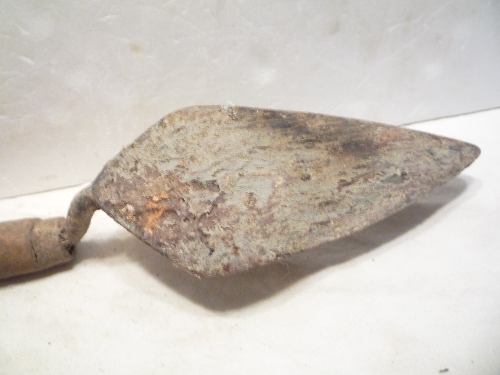 Lot Of 3 Vintage Concrete Cement Hand Mason Trowels Plus Vintage Putty Knife