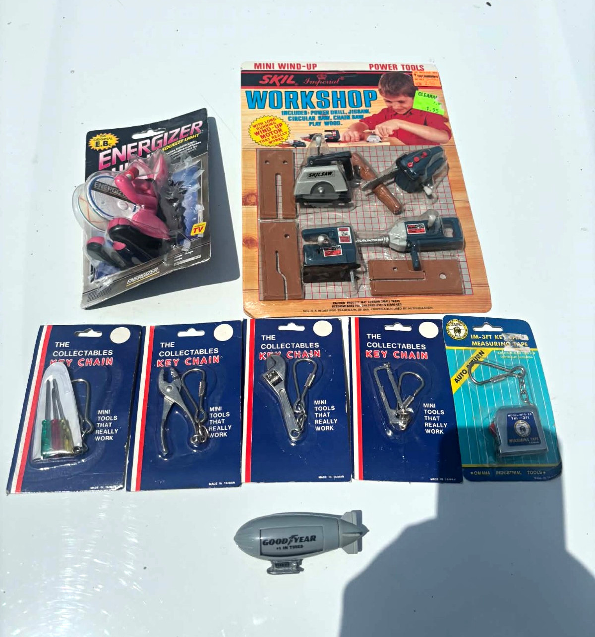 Energizer Bunny & Skil Workshop Mini Wind-Up Power Tools Keychain Lot