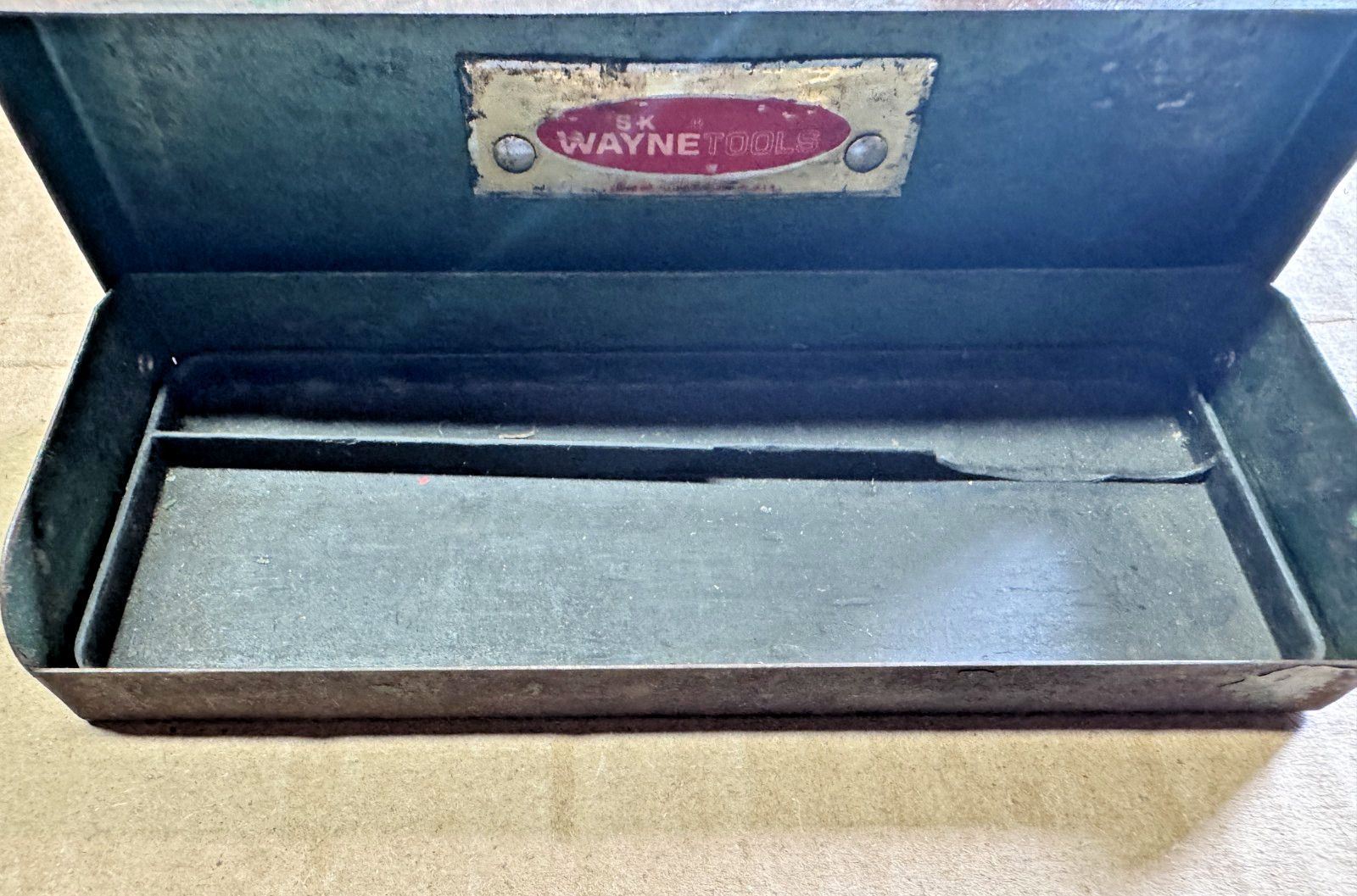 Vintage S-K Wayne Metal Tool Green Socket Box 6-1/2 x 2-3/8 x 1-1/8″ Chicago Ill