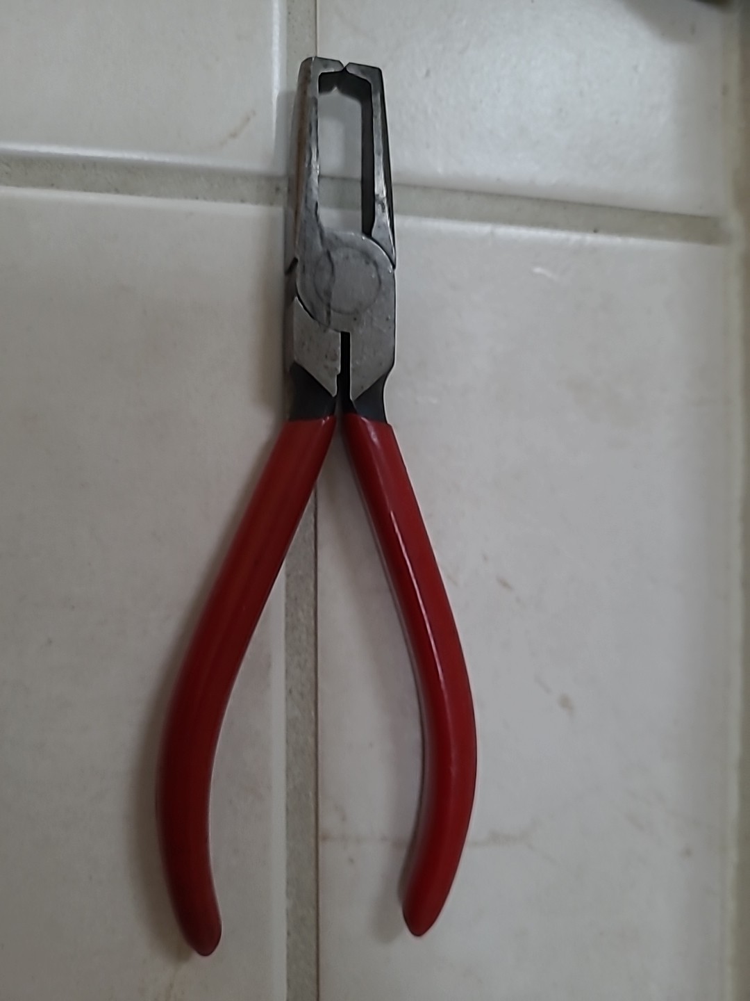 USA Tool Kraeuter 5 & 1/2″ Model 5627 End Wire Cutting Nipper Pliers