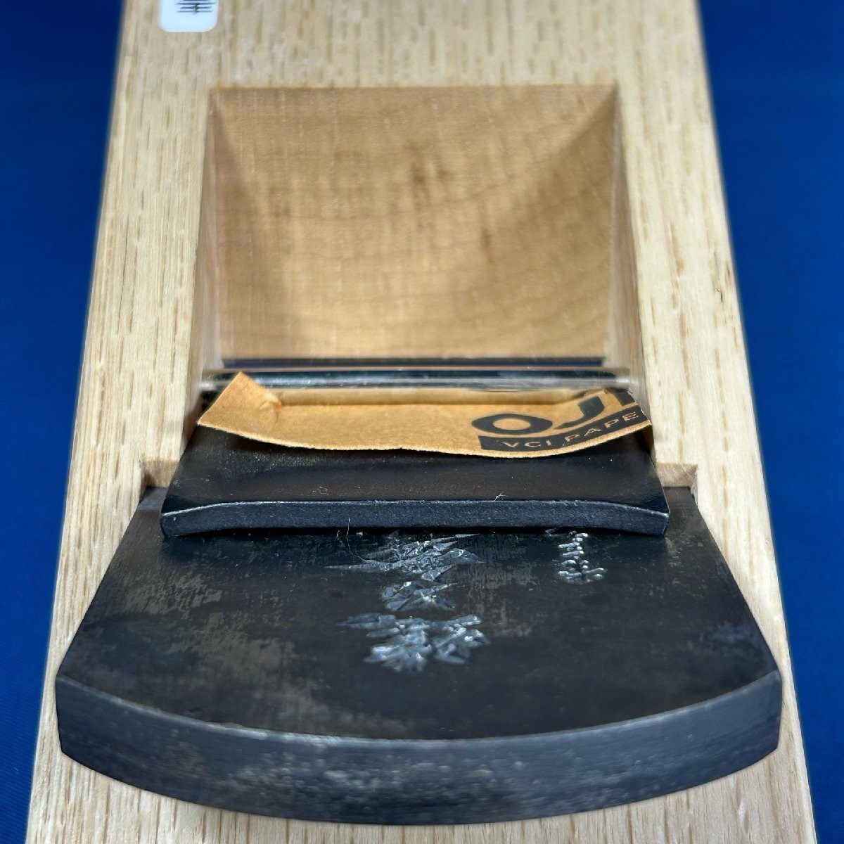 Tsunesaburo Japanese Hand Plane Blue Steel #2 65mm White Oak Toorunomai