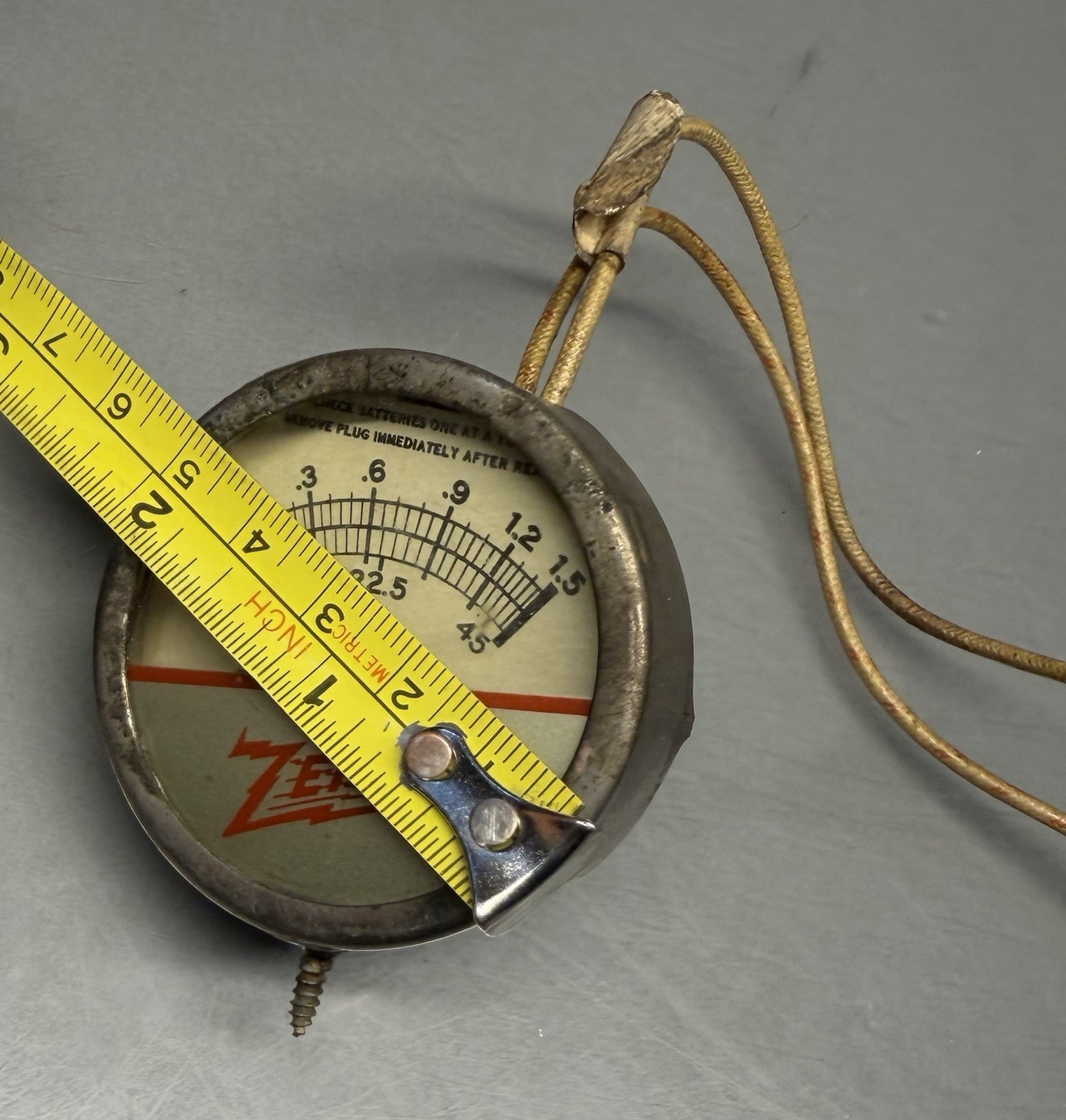 Vintage Zenith Battery Tester Meter Gauge