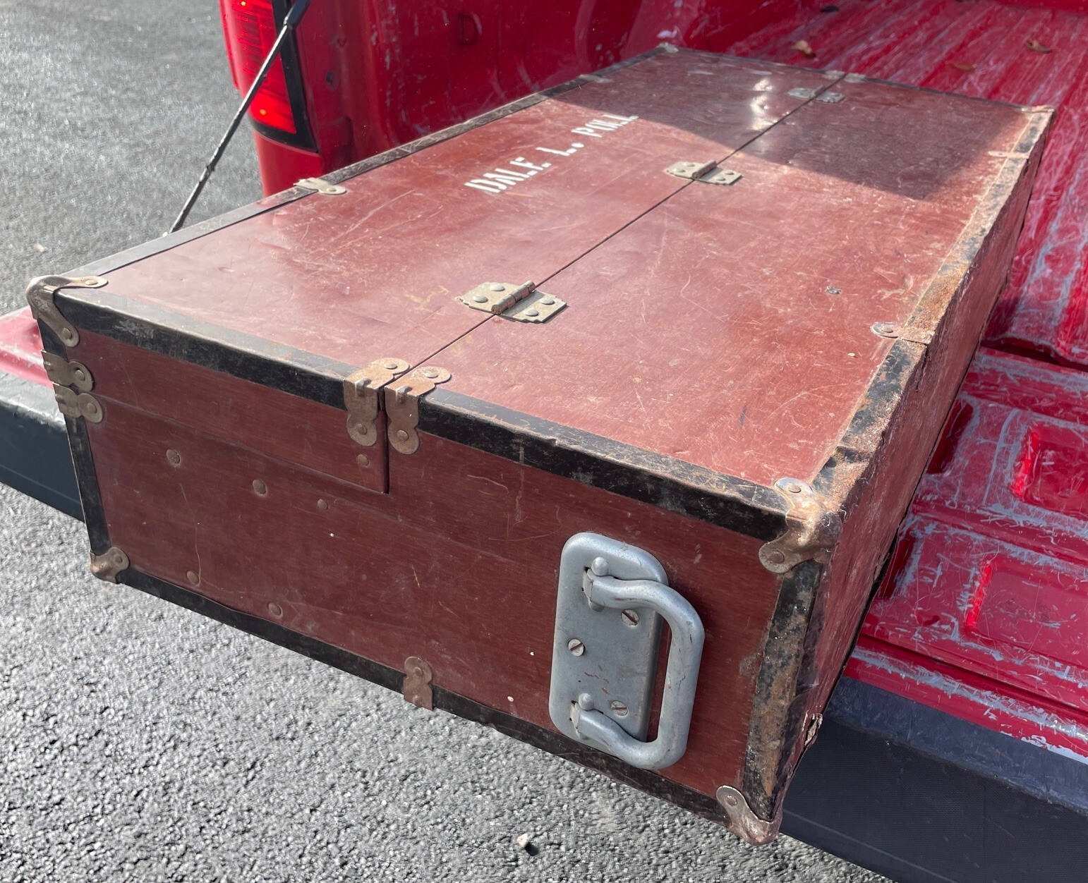 Antique Wood salesman sample Box with locking claps and metal handles+