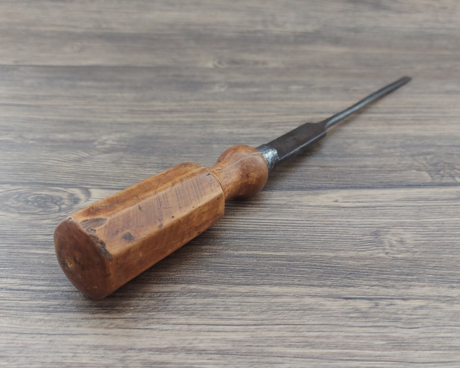 Vintage 14” South Eastern Gas Board Long-Reach Screwdriver by Abbott Birks & Co.