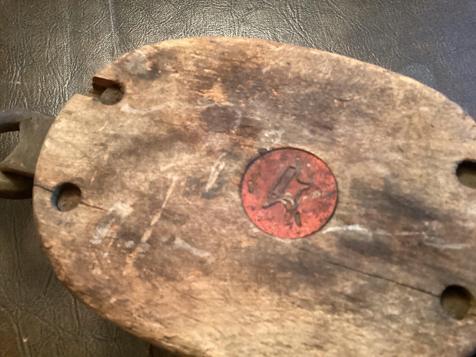 Vintage.13″ ANVIL Logo Wood Single Wheel Pulley Wooden Block and Tackle