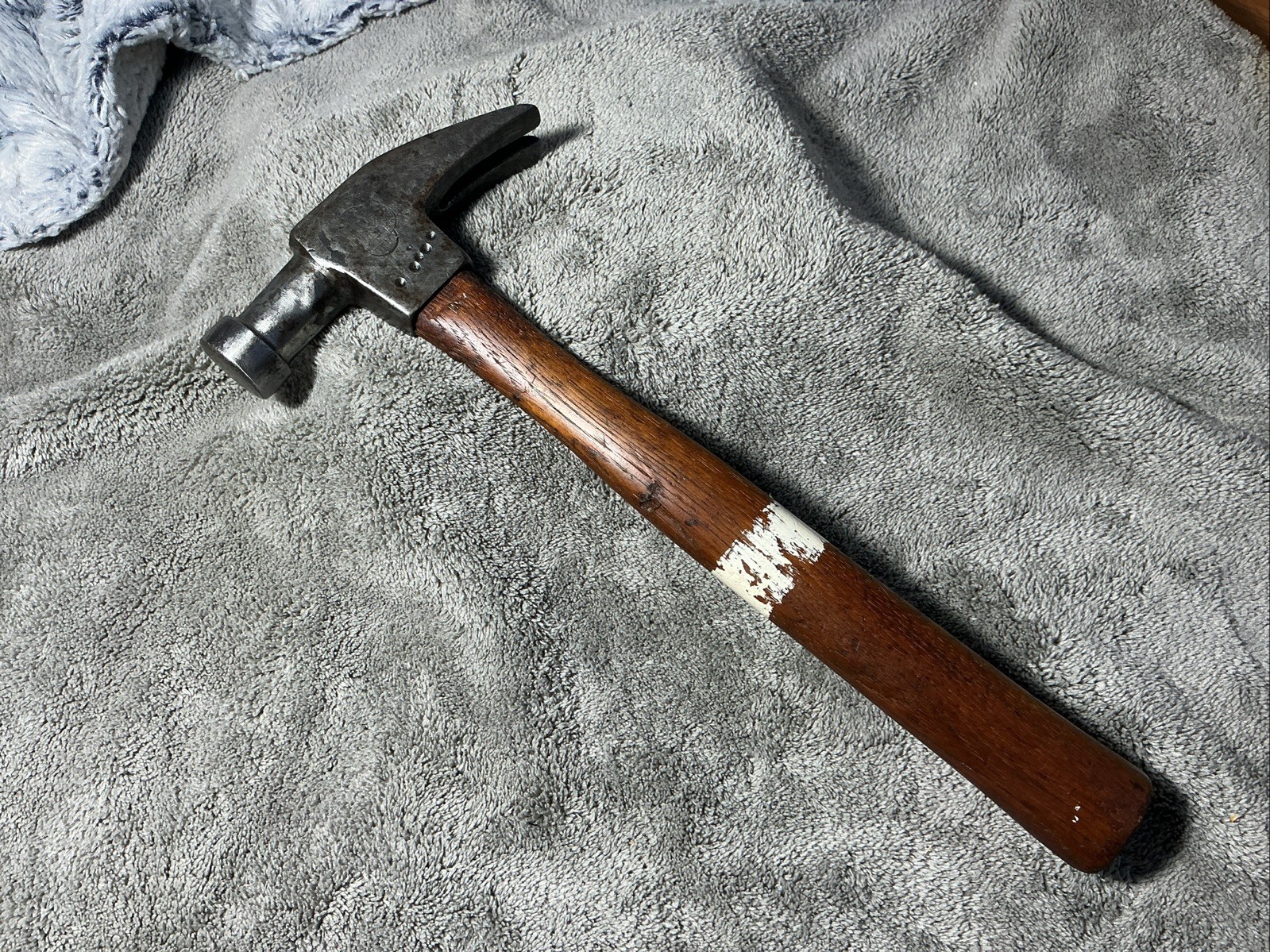 Vntg. Belknap Blue Grass Balanced Hammer – US Military Marked W/ Original Handle