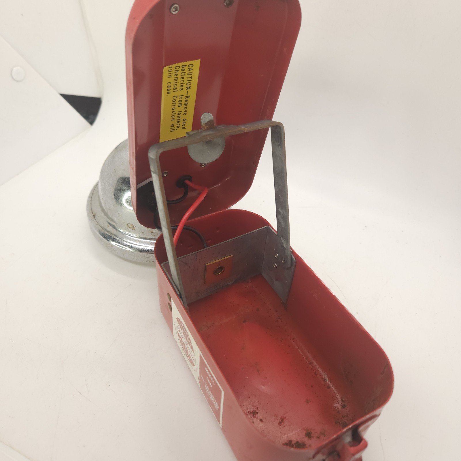 Teledyne Big Beam Vintage 1960’s Lantern Model 166 Flashlight Working