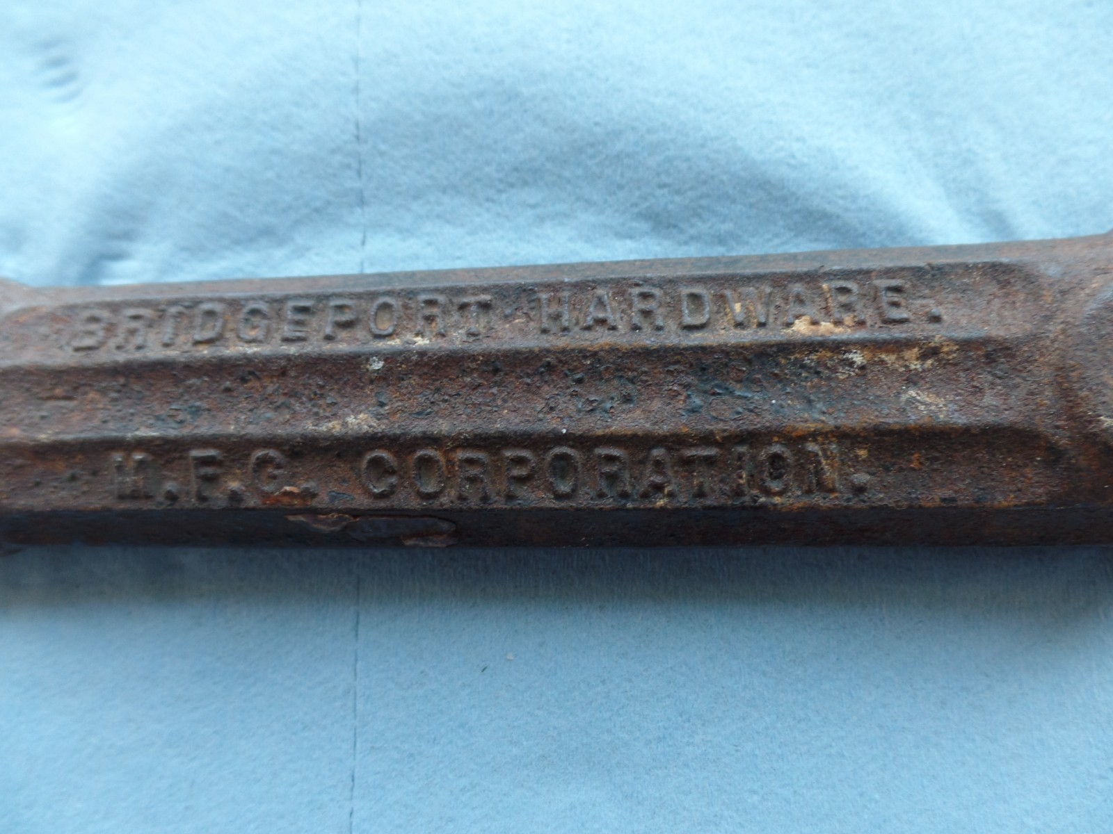 Vintage BRIDGEPORT No. 20 NAIL PULLER extendable 18″- 23″ USA heavy duty