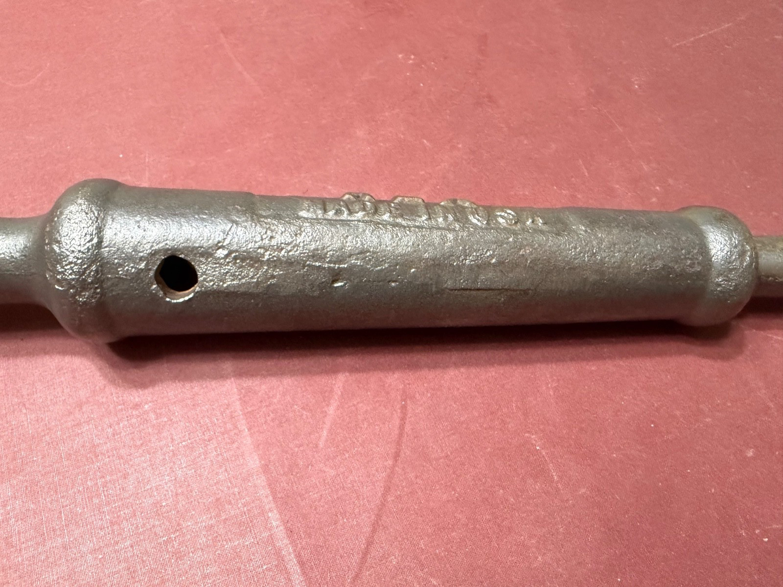 Vintage “REX – MADE IN USA” Slide Hammer Puller, 18″+ 5-1/2″ Slide, W/Spring Jaw