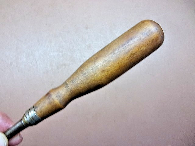 Antique Unbranded Cast Steel 1/4″ Tang Style Shallow Gouge Wood Chisel Sharp!