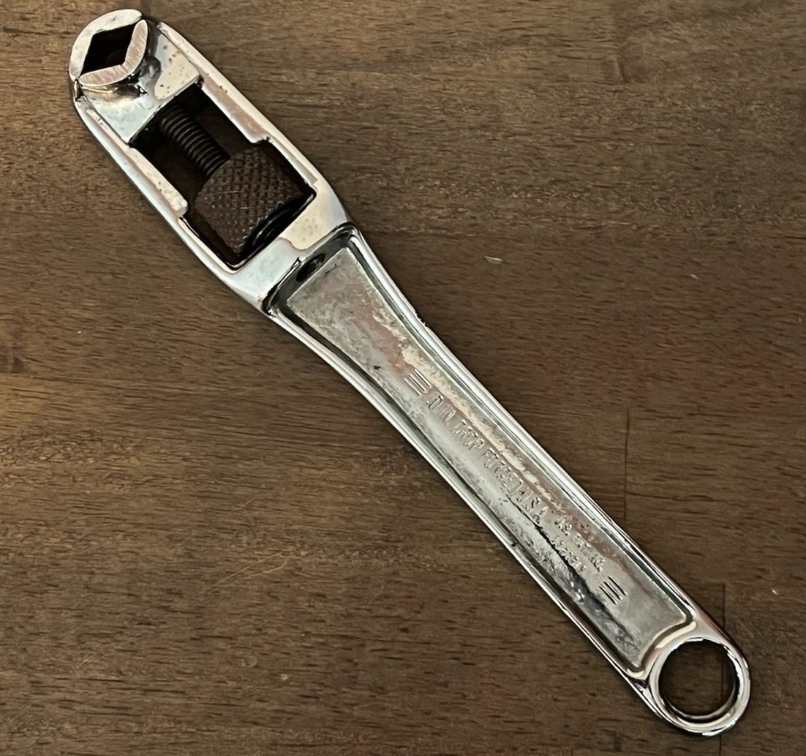 Vintage “The Claw” Cinch Lock Adjustable Wrench – Drop Forged USA 8″
