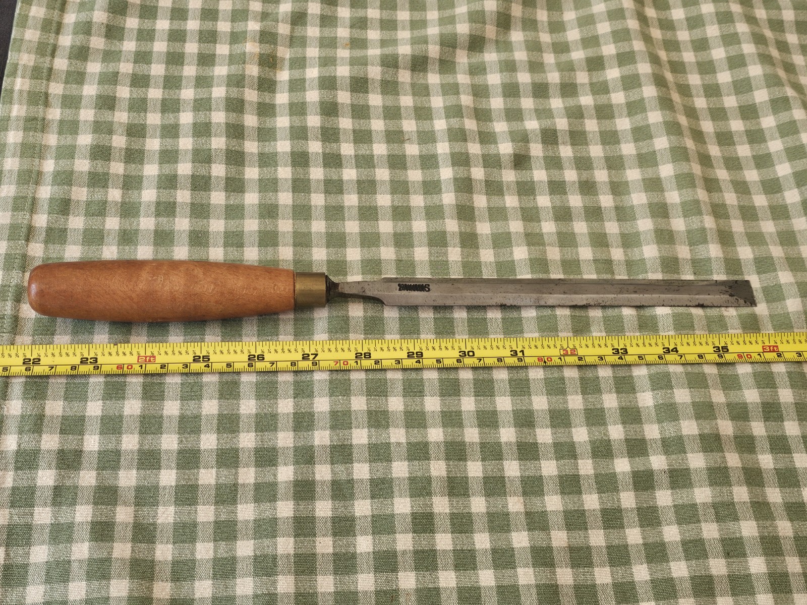 A Vintage Bevel Edge 5/8 stormont chisel . In Very Good Condition