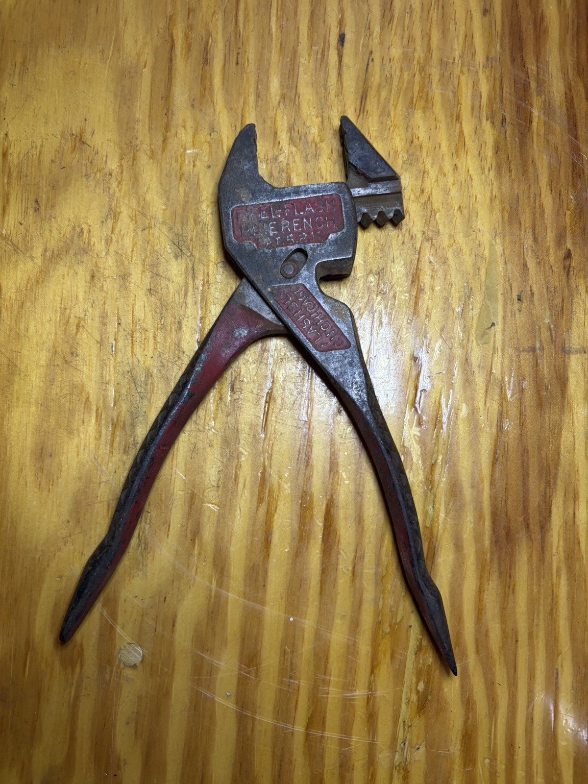 Vintage Eifel Geared Plierench Plier Wrench 8-1/2” Chicago 1945 MADE IN USA