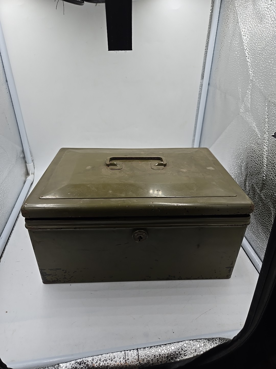 Vintage Old Metal Lock Box No Key Needs Repair