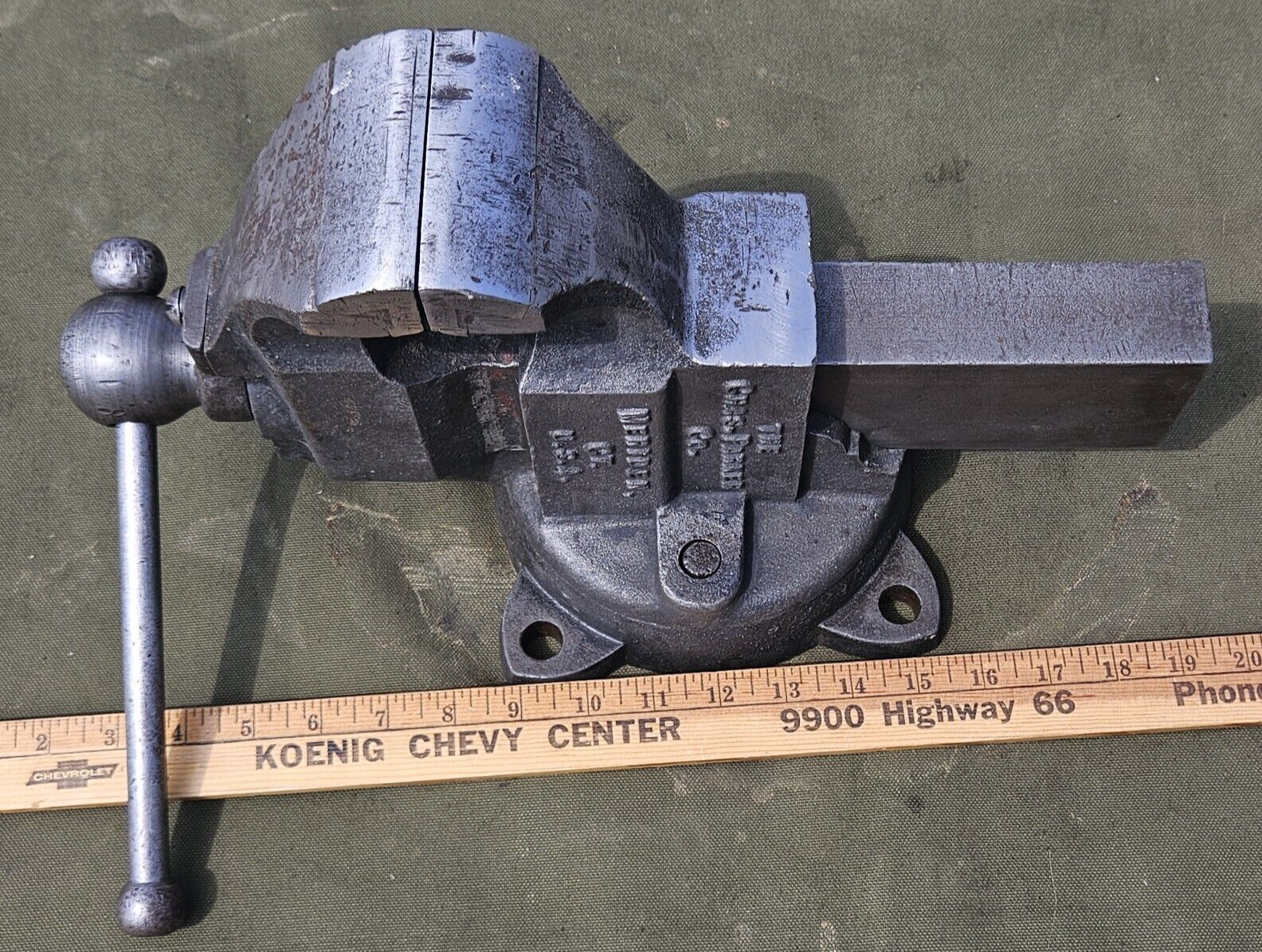 Vintage Massive CHAS. PARKER BENCH VISE #203 Heavy 3.5″ Jaws 6.5″ Open Renewed
