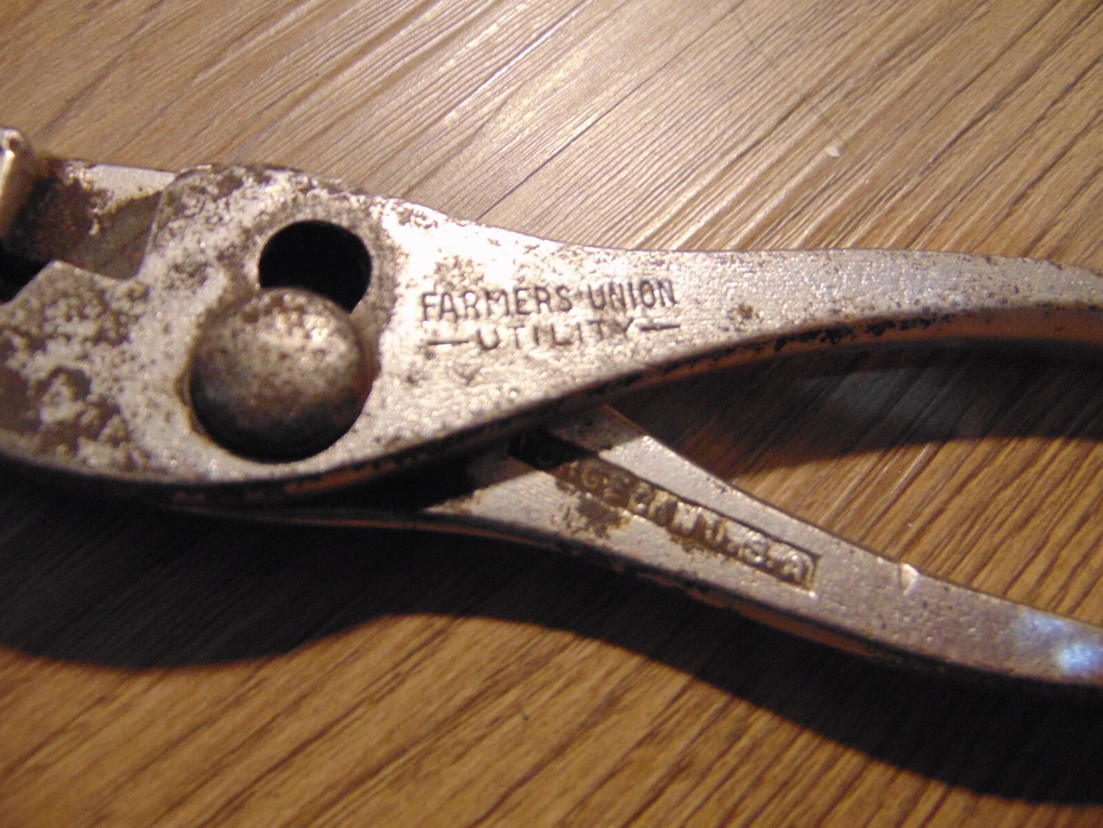 Vintage Diamond Calk & Horseshoe 6″ Unbranded Slip Joint Pliers W Bonus USA Tool
