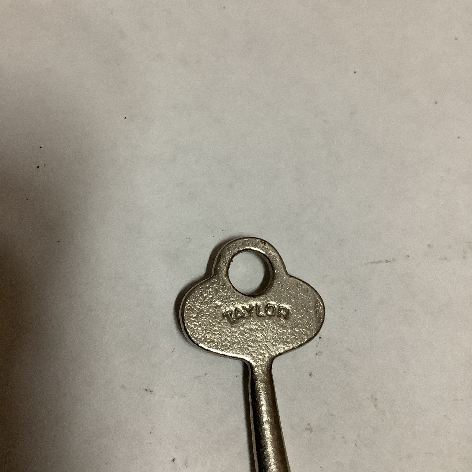 Vintage Skeleton Key 3 in long numbered 546