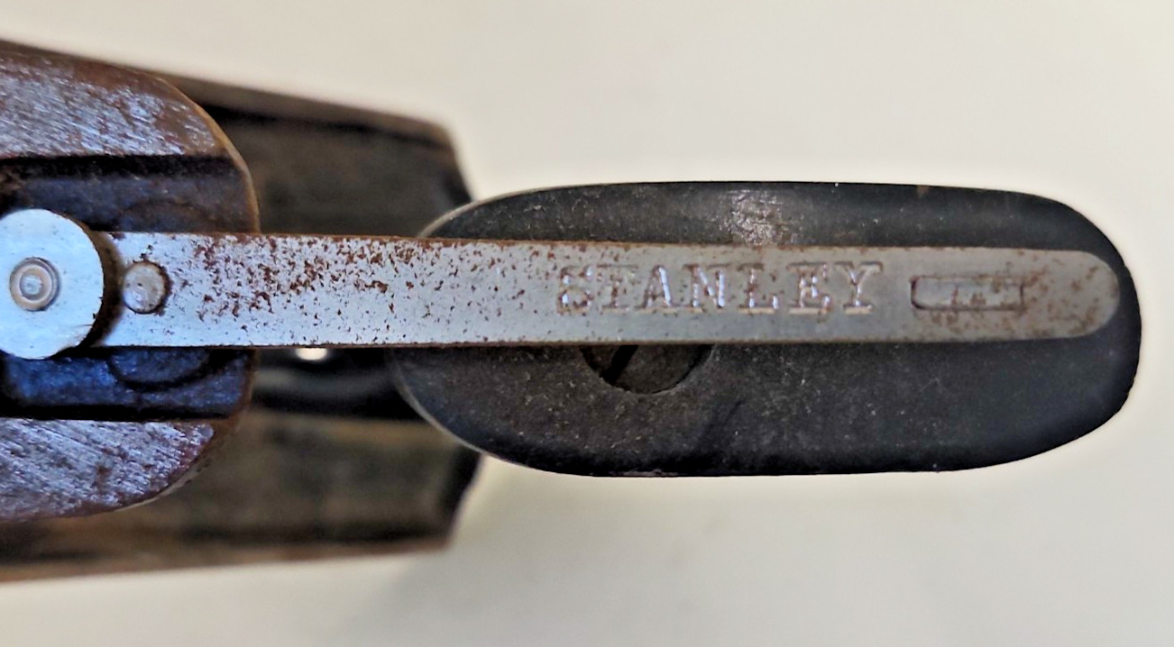 Vintage Stanley NO.4 Wood Corrugated Plane Sole Body Base with Frog Handle Knob