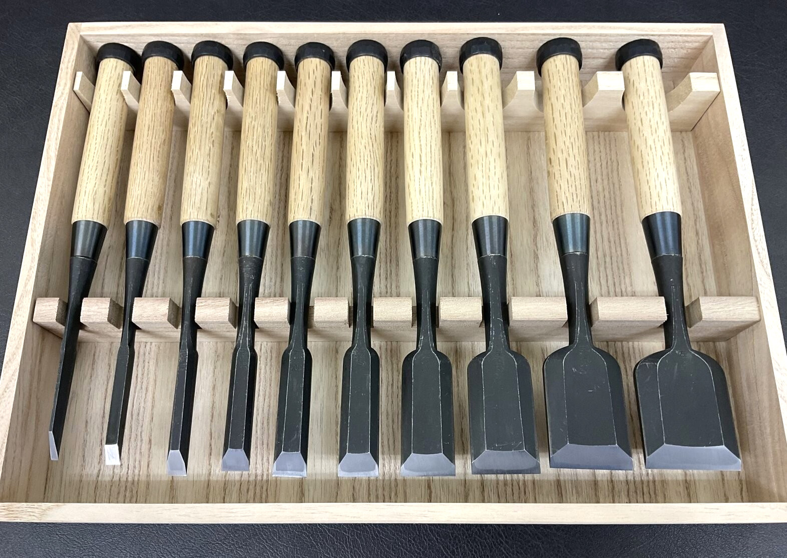 Hidari Kiyotada Oire Nomi Japanese Bench Chisels Set of 10 Shimamura Kozaburo