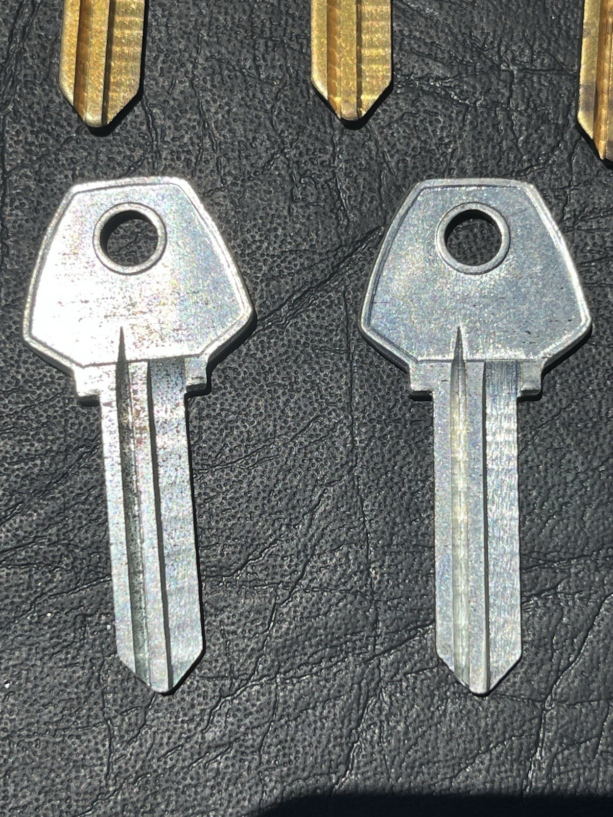 Key Blank Curtis CO95 A1001DH Lot of 17 Pieces for Cabinet Drawer Locks COR57