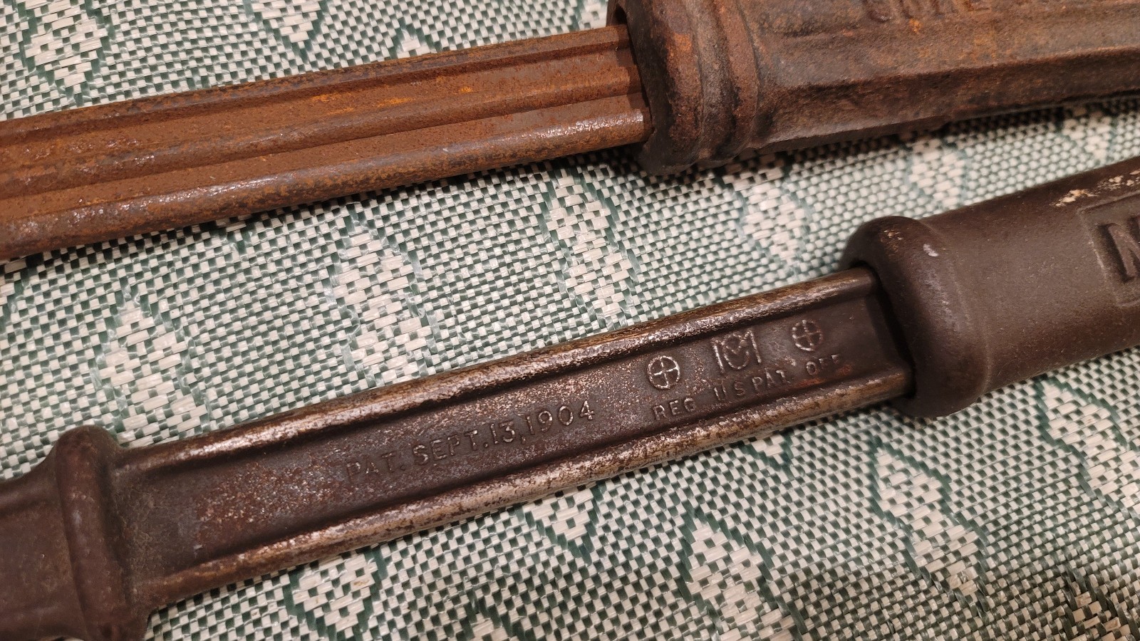 Lot of 3 Vintage Nail Pullers Giant – Morrill – Sure Grip Approx. 18″