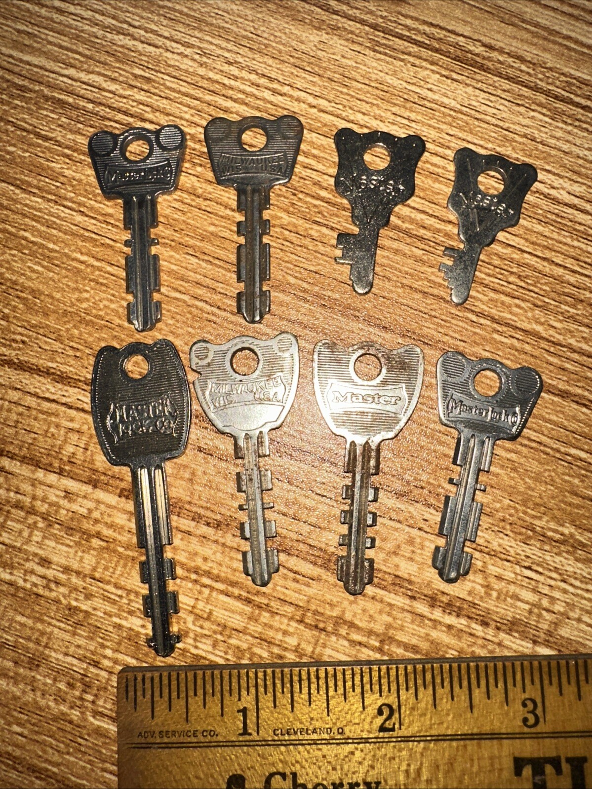 Vintage Lot Master Lock Co. Keys Antique Keys Various Sizes & Shapes 8 Total!