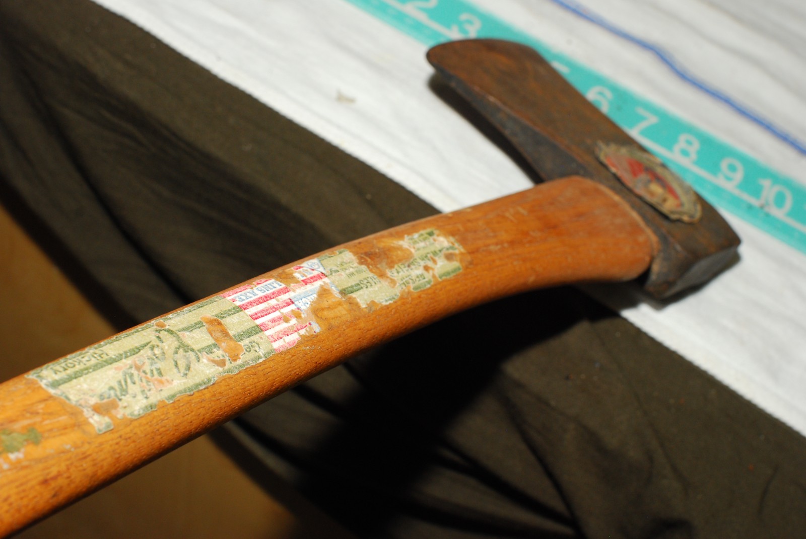 Collins Axe – 27 inches – 3 LBs,3 Oz – Solid Axe