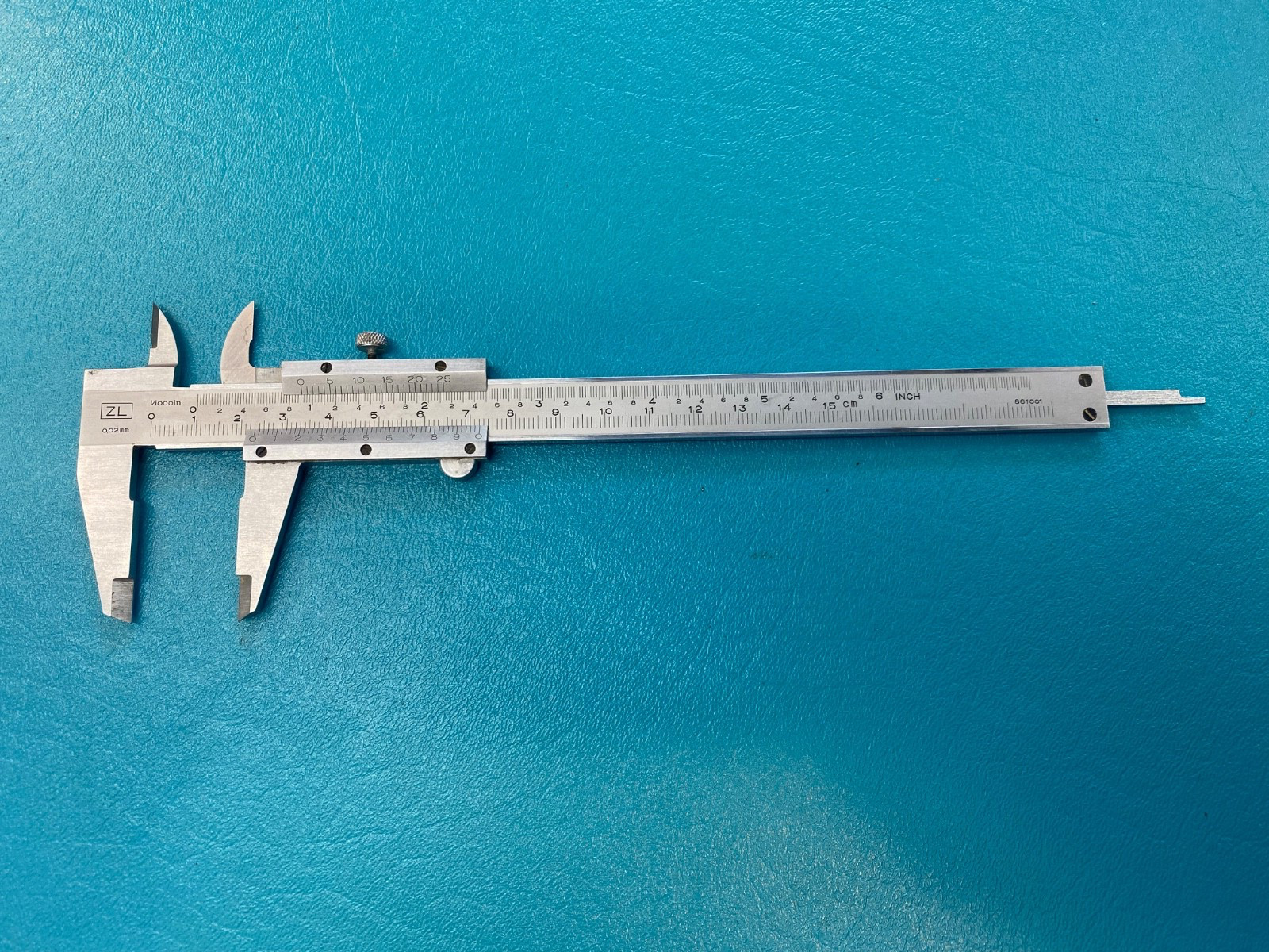 NZ 6″ CALIPER, MACHINIST/TOOLMAKER, CLEAN, WORKS GREAT