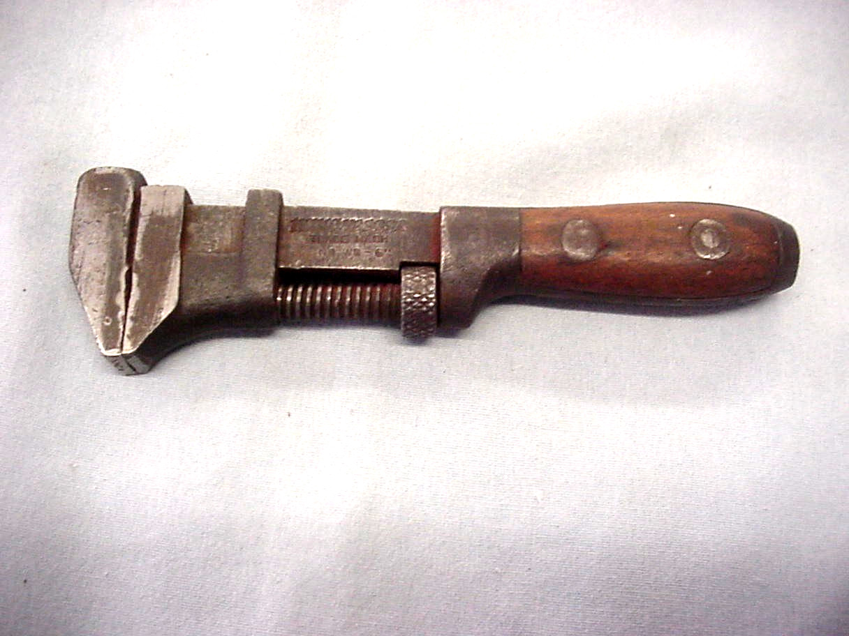 Winchester Monkey Wrench No. WB-6″ Vintage Adjustable Wood Handled Hand Tool