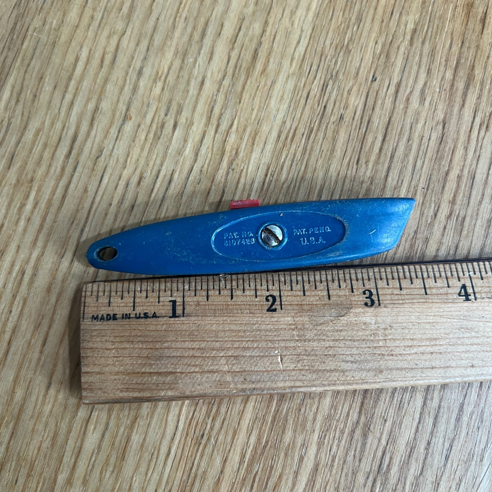 VTG Rare Stanley Key Fob Box Cutter 10-039 BLUE Plastic 3 3/8″ Retractable