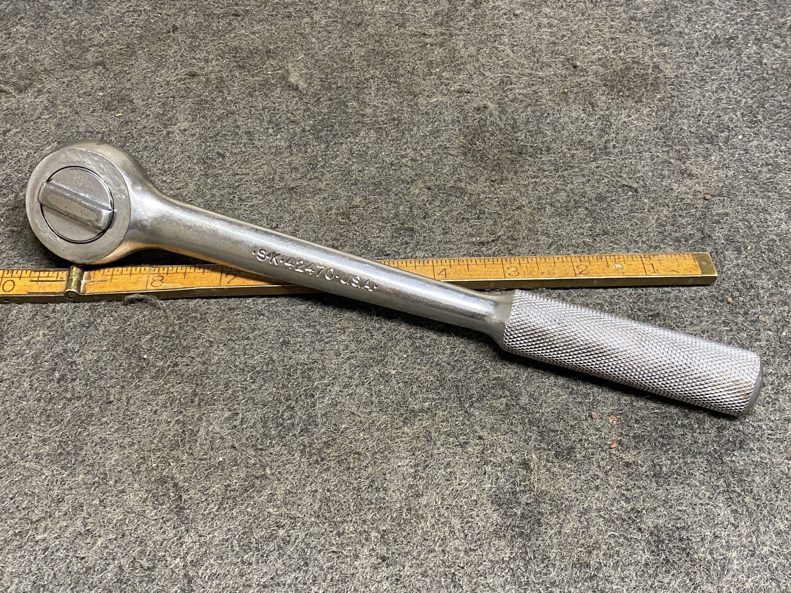 S-K 1/2″ Dr. Ratchet 42470 Heavy Duty Round Head 10” Long USA