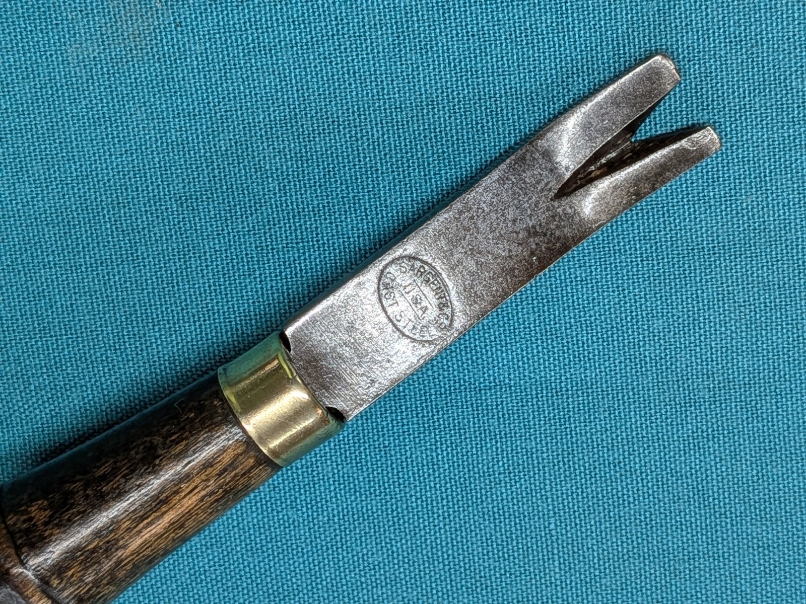 Scarce Find SARGENT & CO 6-1/4″ Tack Claw Cast Steel Hallmarked USA Early 1900’s
