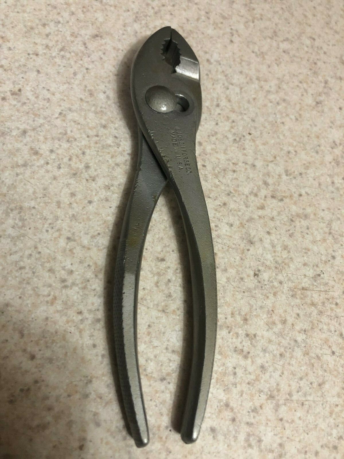 Vintage HUDSON Forge Co. Slip PLIERS 6 1/2″.