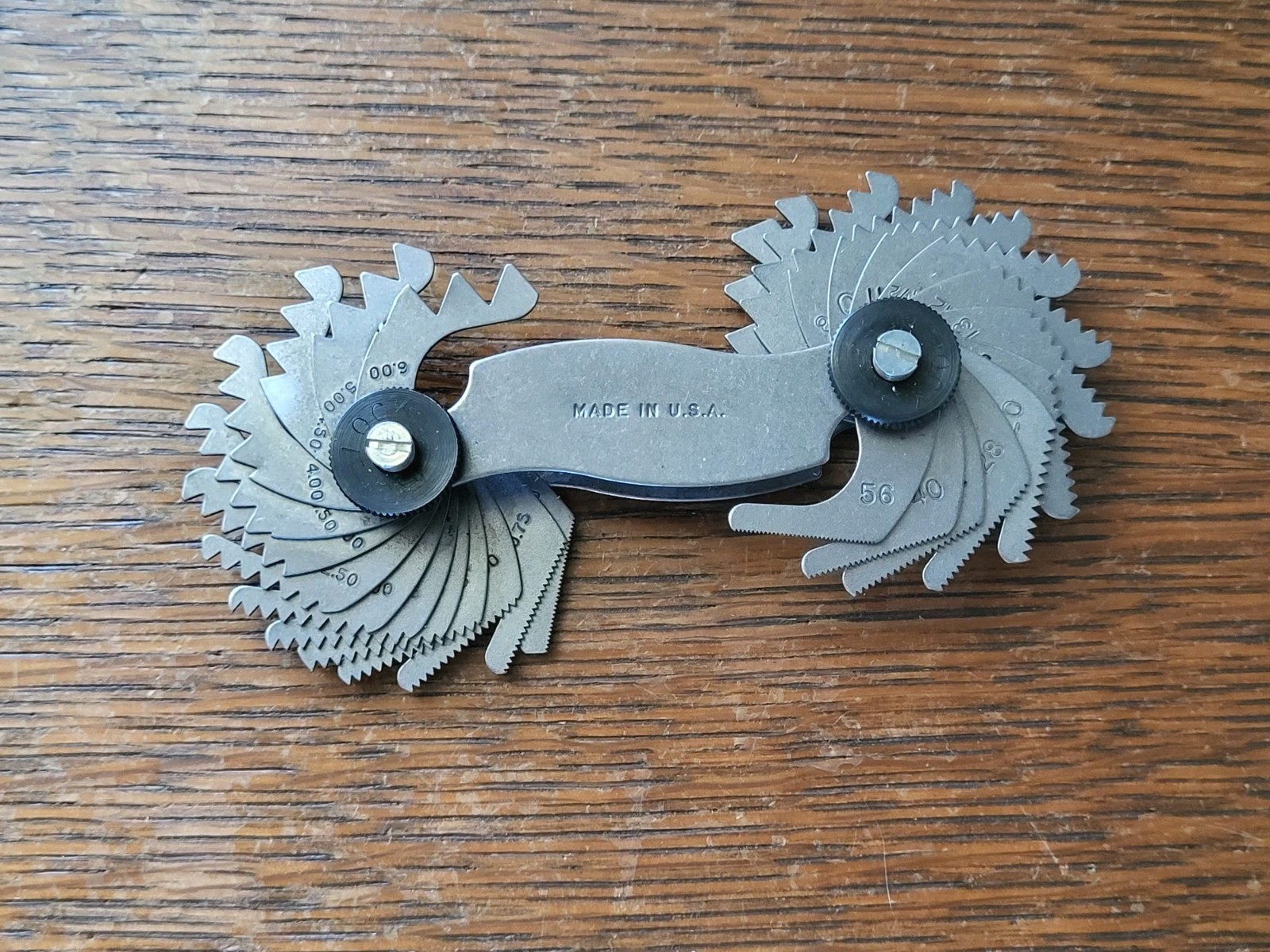 Screw Pitch Gage – 28 Leaves Metric & Imperial (0.50-6.0mm & 4-54 TPI). USA